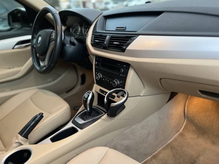 BMW - X1 - 2014/2015 - Branca - R$ 88.900,00