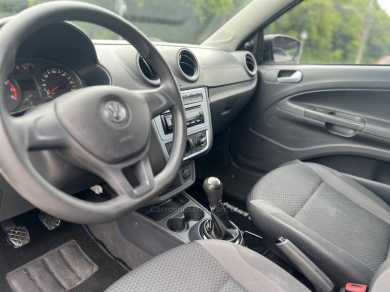 VOLKSWAGEN - SAVEIRO - 2019/2019 - Branca - R$ 54.900,00