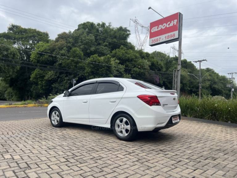 CHEVROLET - PRISMA - 2019/2019 - Branca - R$ 68.900,00