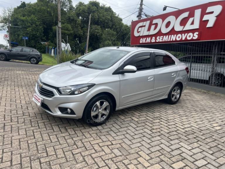 CHEVROLET - PRISMA - 2018/2018 - Prata - R$ 63.900,00