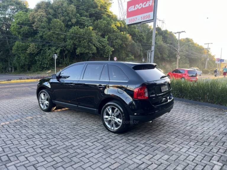 FORD - EDGE - 2012/2012 - Preta - R$ 66.900,00
