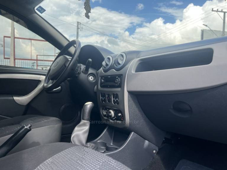 RENAULT - SANDERO - 2011/2011 - Prata - R$ 27.900,00