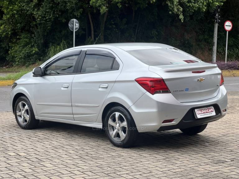CHEVROLET - PRISMA - 2018/2018 - Prata - R$ 63.900,00