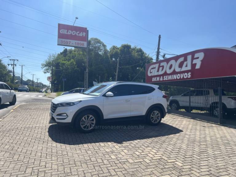 HYUNDAI - TUCSON - 2021/2021 - Branca - R$ 119.900,00