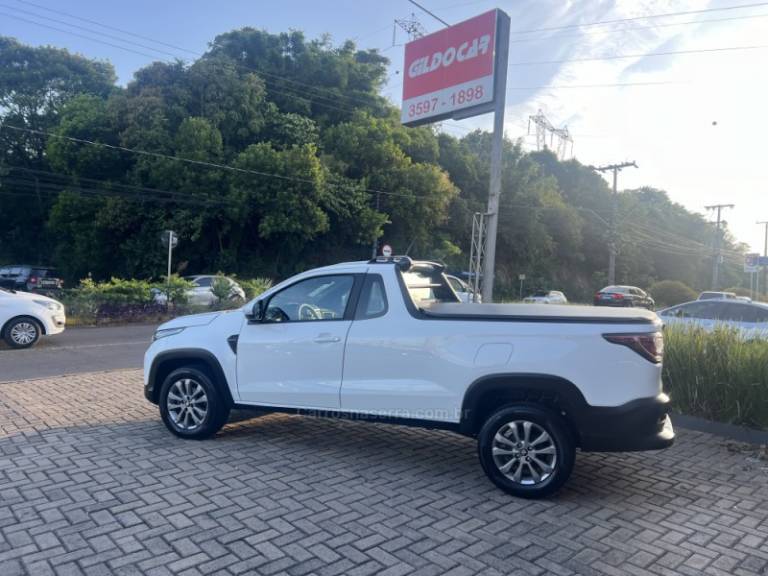 FIAT - STRADA - 2024/2024 - Branca - R$ 93.900,00