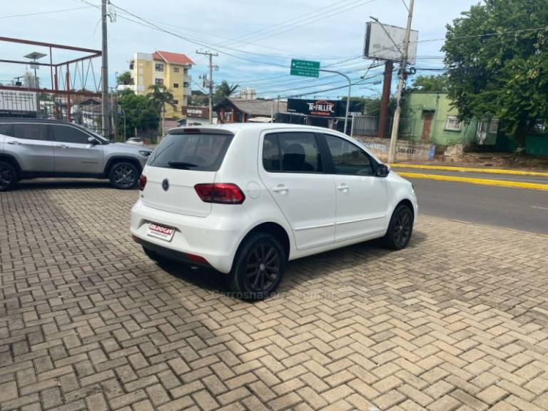 VOLKSWAGEN - FOX - 2019/2019 - Branca - R$ 59.900,00