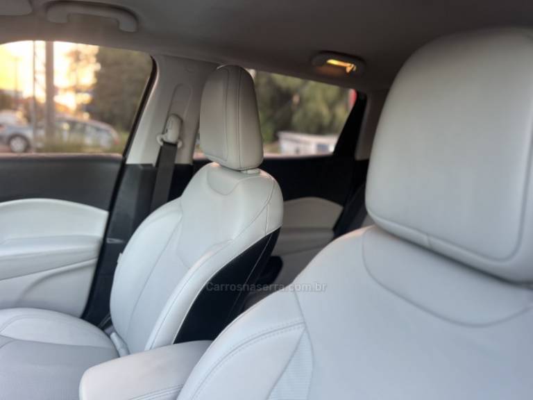 JEEP - COMPASS - 2019/2019 - Prata - R$ 114.900,00