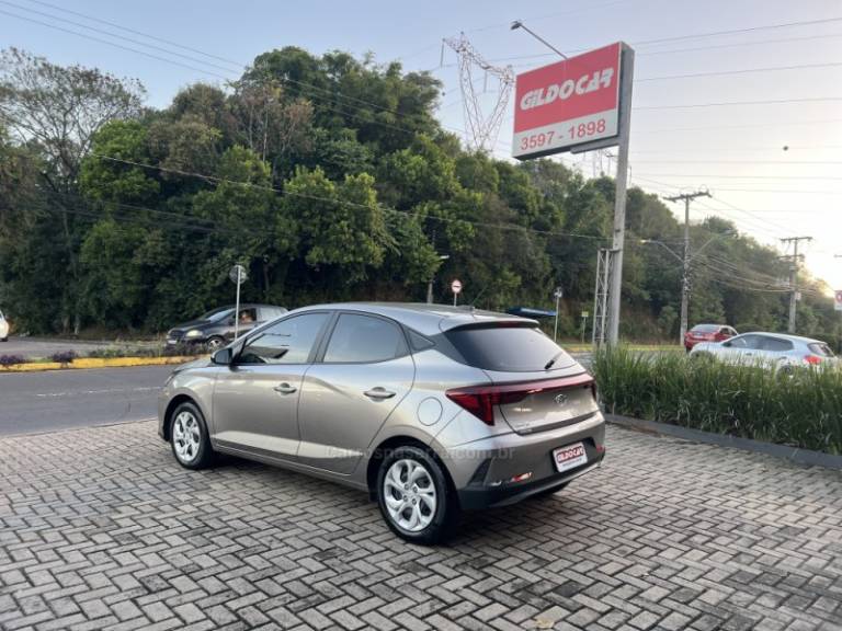 HYUNDAI - HB20 - 2024/2024 - Cinza - R$ 71.000,00