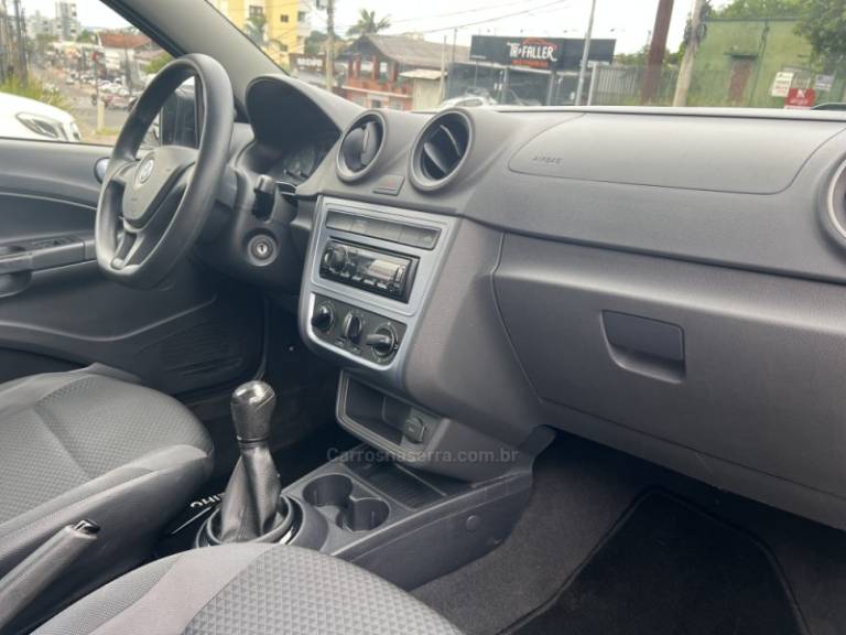 VOLKSWAGEN - SAVEIRO - 2019/2019 - Branca - R$ 54.900,00