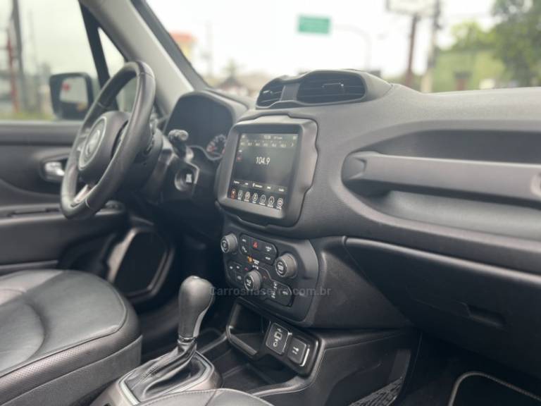 JEEP - RENEGADE - 2021/2021 - Branca - R$ 99.900,00
