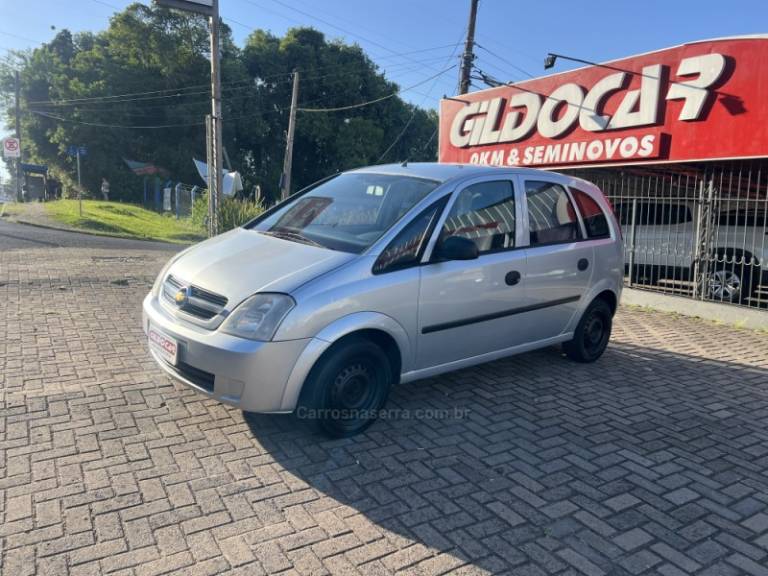CHEVROLET - MERIVA - 2009/2009 - Prata - R$ 26.500,00