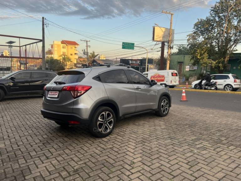 HONDA - HR-V - 2018/2018 - Prata - R$ 94.500,00