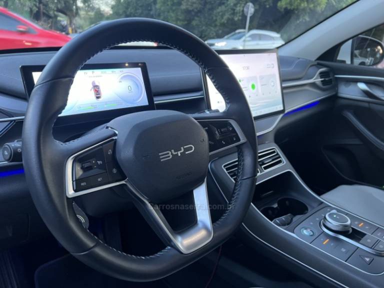 BYD - KING - 2025/2025 - Branca - R$ 151.900,00