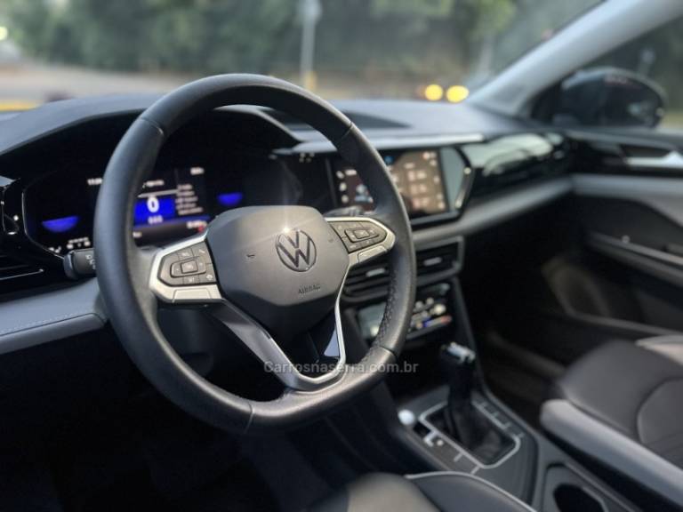 VOLKSWAGEN - TAOS - 2023/2023 - Cinza - R$ 151.900,00