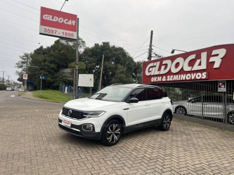 VOLKSWAGEN - T-CROSS - 2021/2021 - Branca - R$ 114.900,00