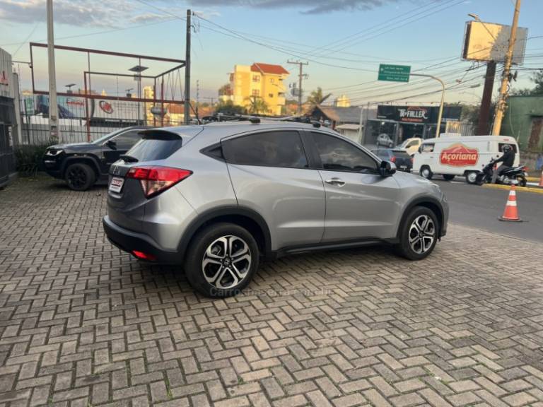 HONDA - HR-V - 2018/2018 - Prata - R$ 94.500,00