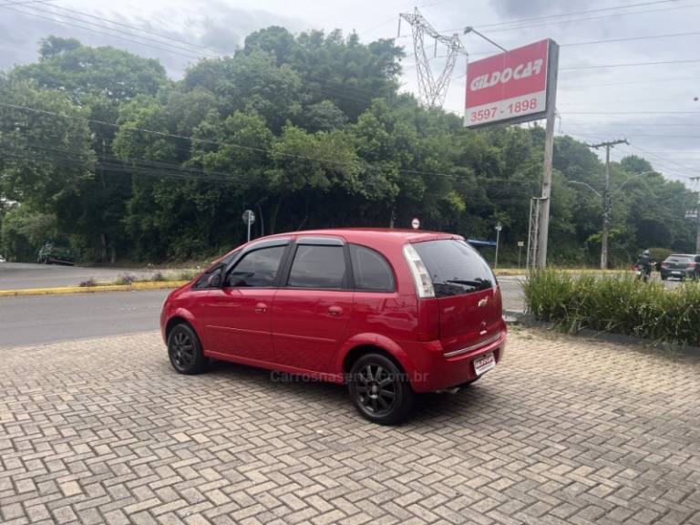 CHEVROLET - MERIVA - 2010/2010 - Vermelha - R$ 30.900,00