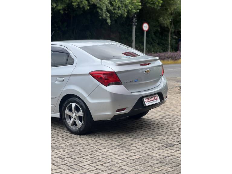 CHEVROLET - PRISMA - 2018/2018 - Prata - R$ 63.900,00